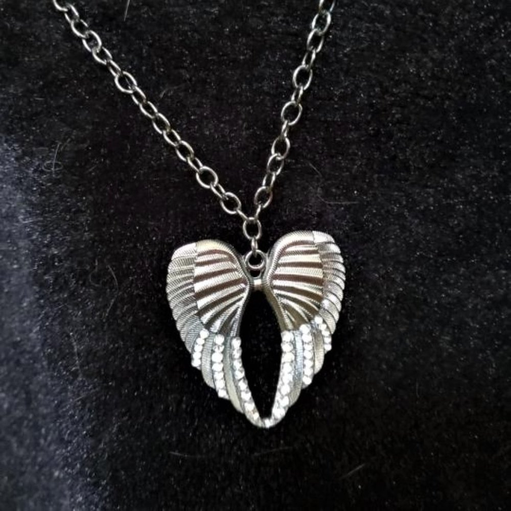 Angel Wing Rhinestone Necklace